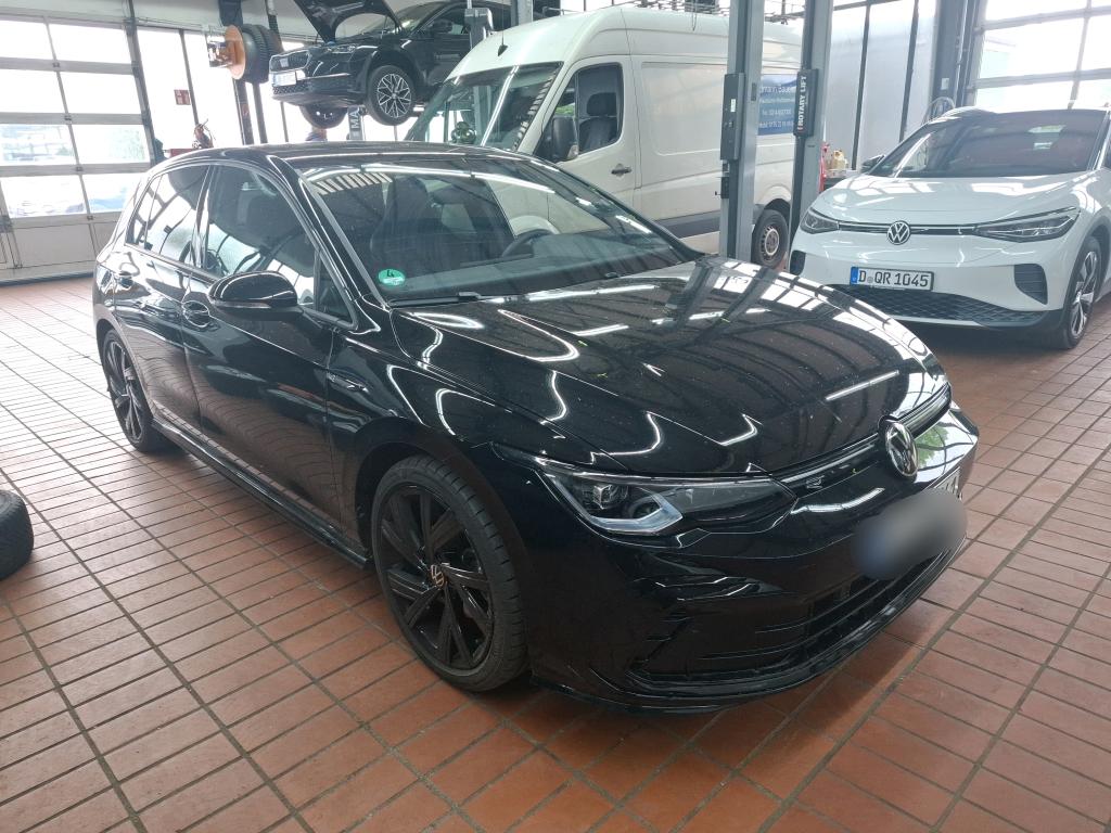 Volkswagen Golf 1.5 eTSI R-Line