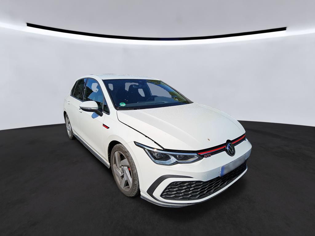 Volkswagen Golf 2.0 TSI