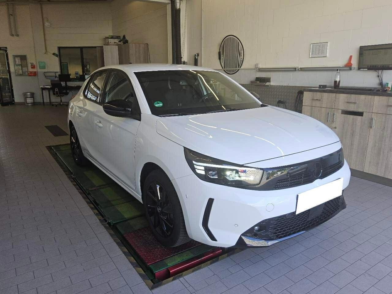 Opel Corsa 2024