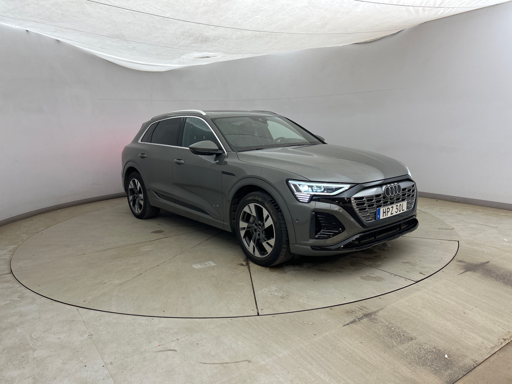 Audi Q8 E-tron 55 S Line