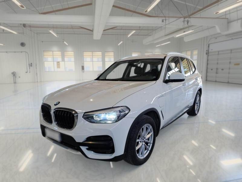BMW X3 30e Business Advantage