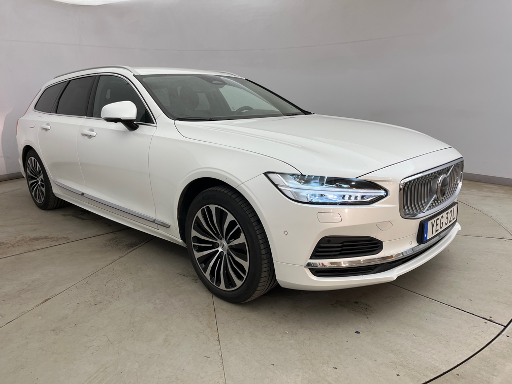 Volvo V90 T6 Core