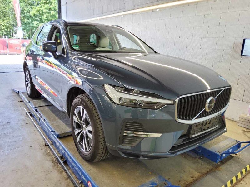 Volvo XC60 2.0 Momentum Pro 2021