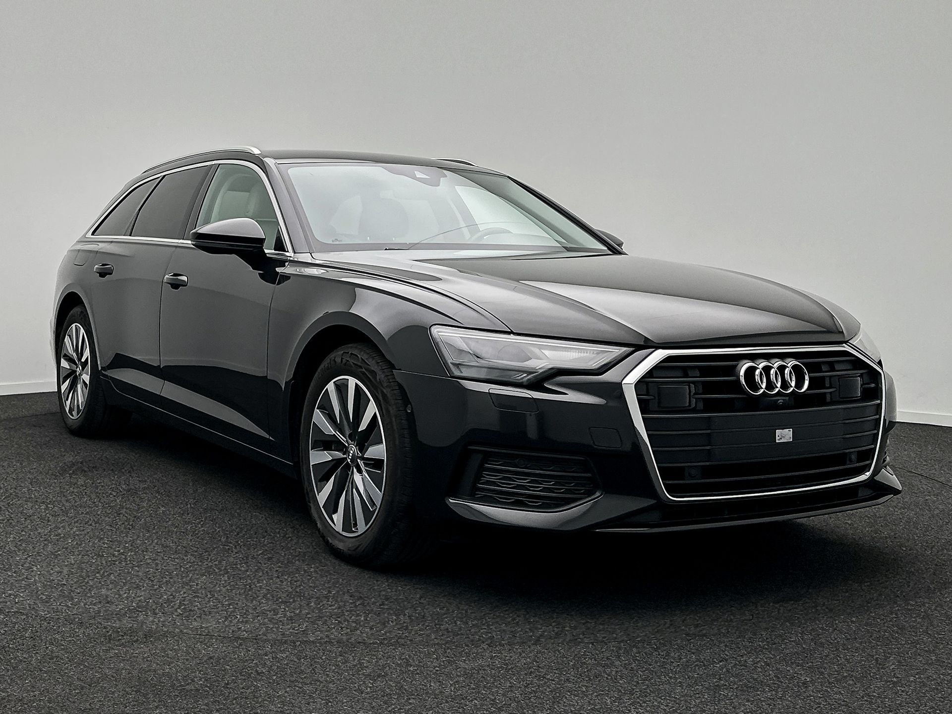 Audi A6 Avant 30 TDI Business 2018