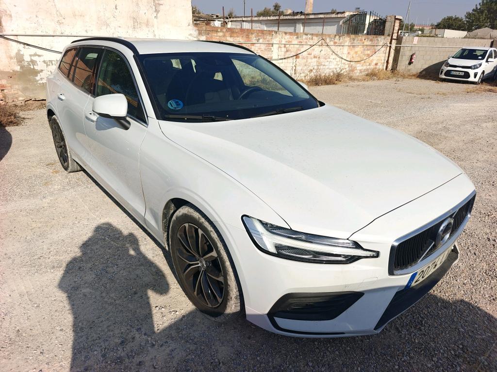 Volvo V60 2.0 B4 Momentum Pro