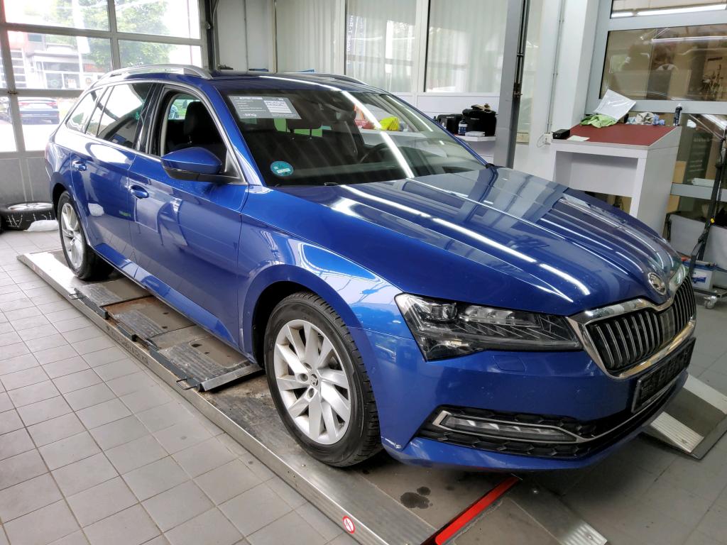 Skoda Superb Combi 2.0 TDI Style