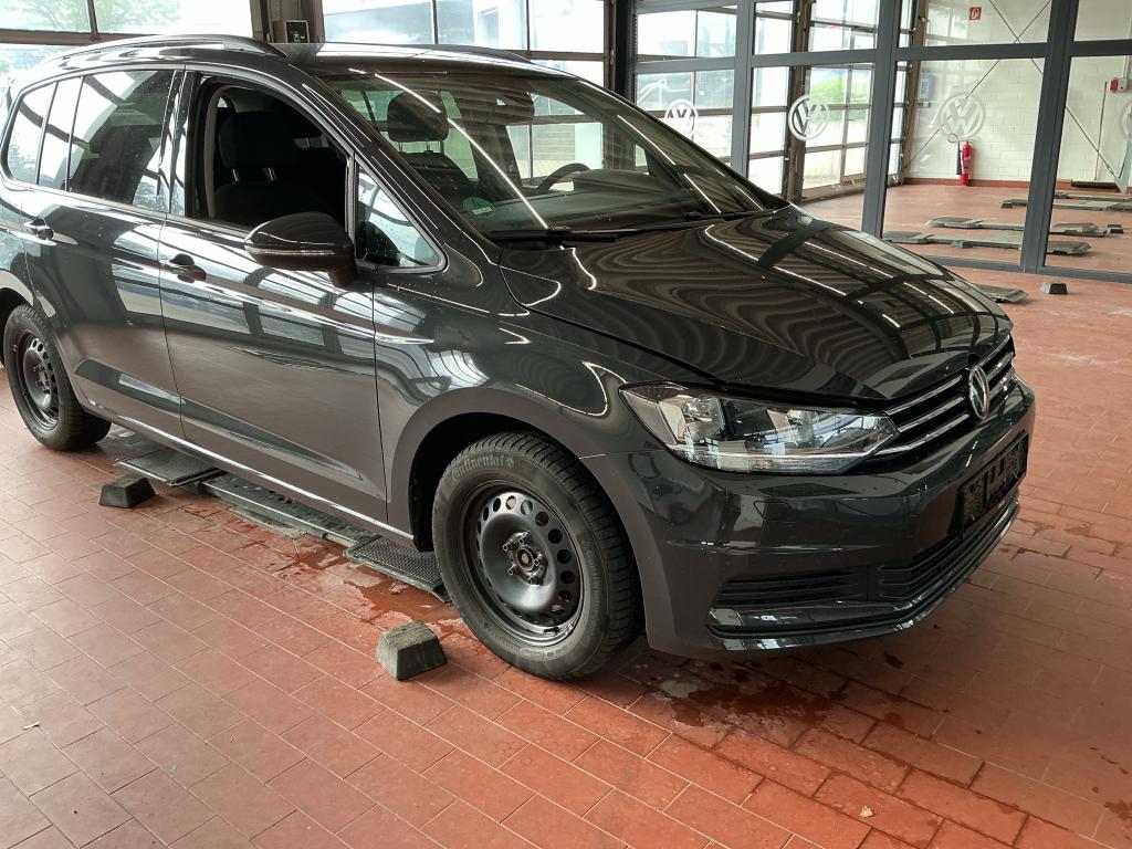 Volkswagen Touran 1.5 TSI Comfortline