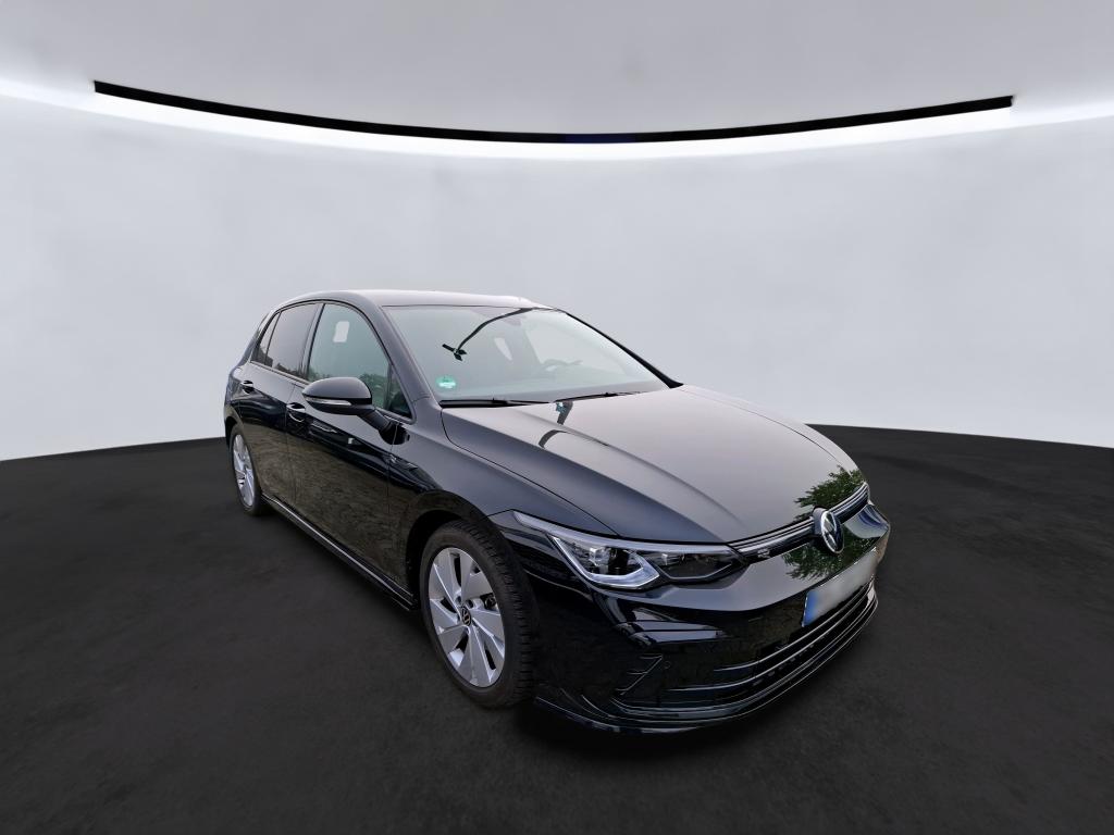 Volkswagen Golf 1.5 eTSI R-Line