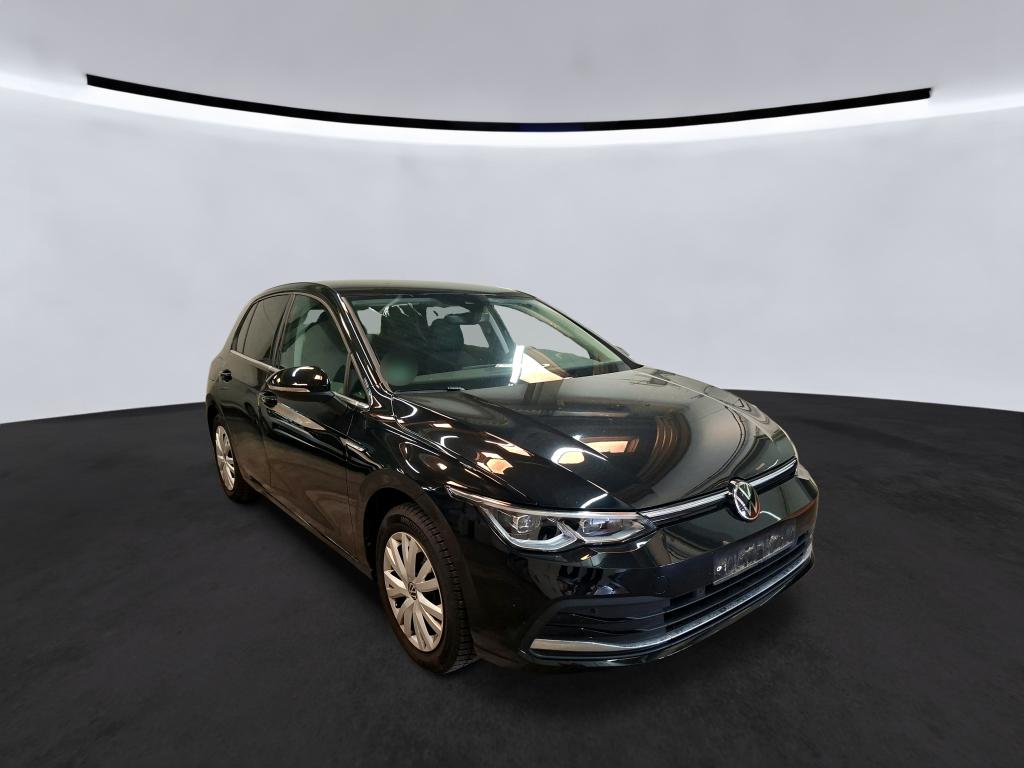 Volkswagen Golf 1.5 eTSI Style