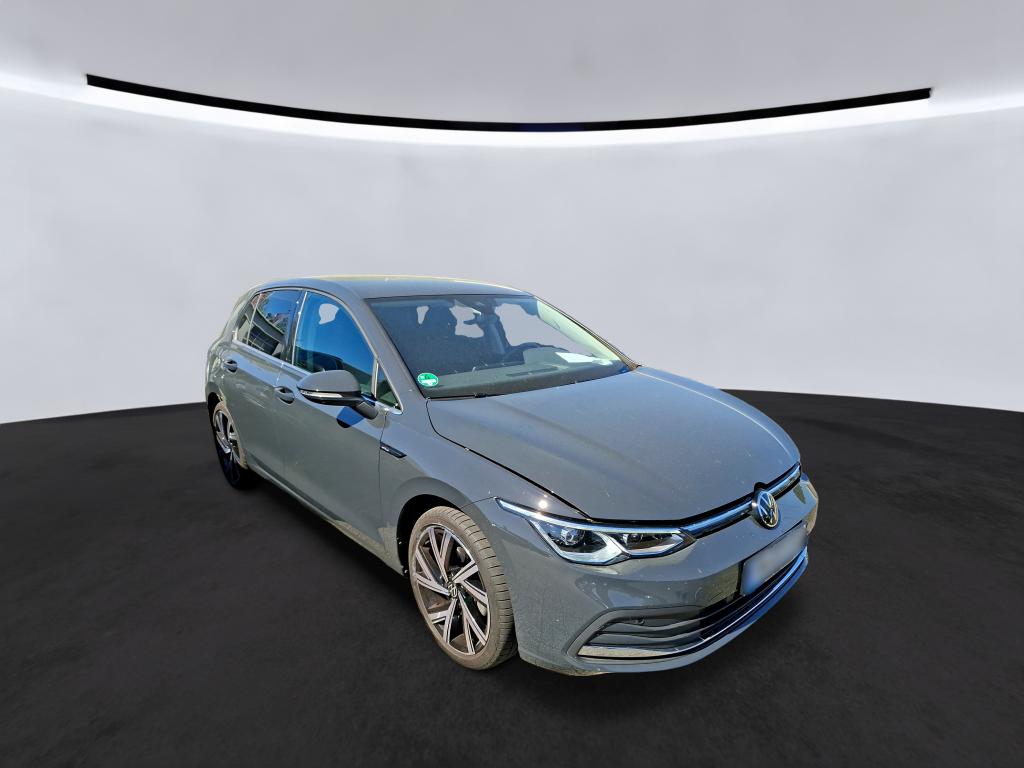 Volkswagen Golf 1.5 eTSI Style
