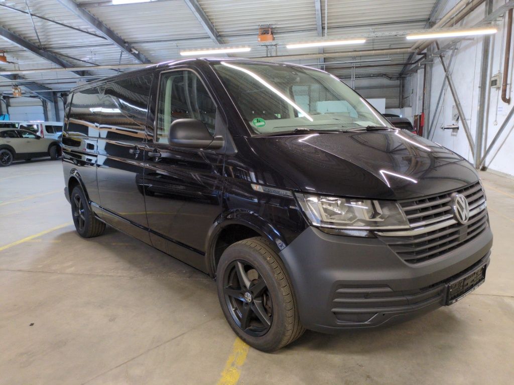 Volkswagen Caravelle