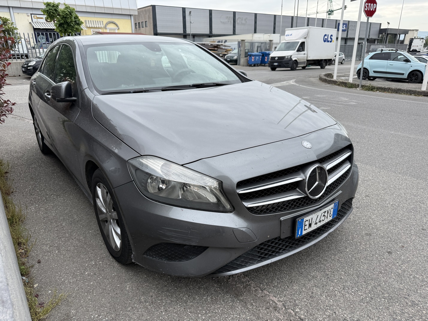 Mercedes-Benz A