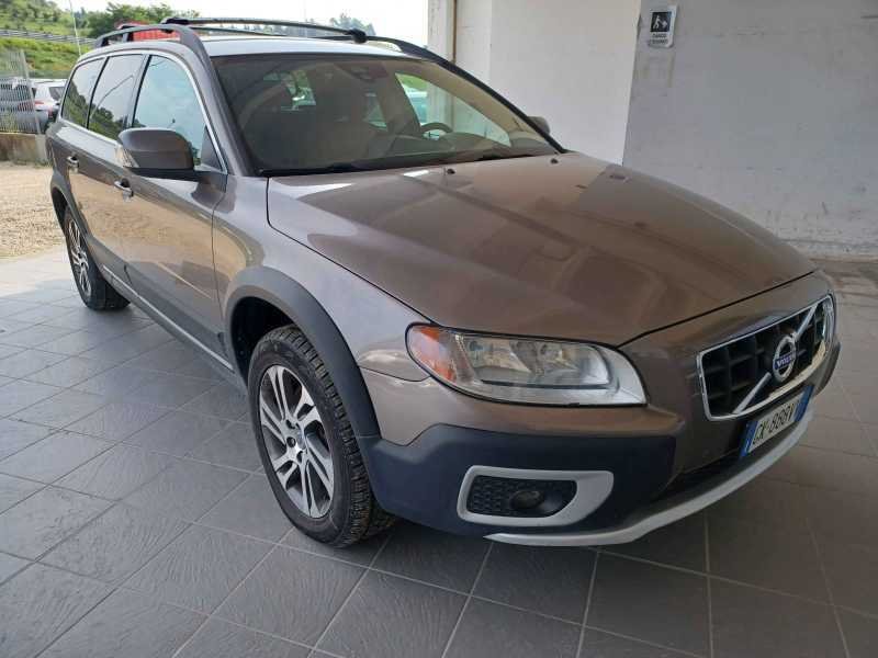 Volvo XC70