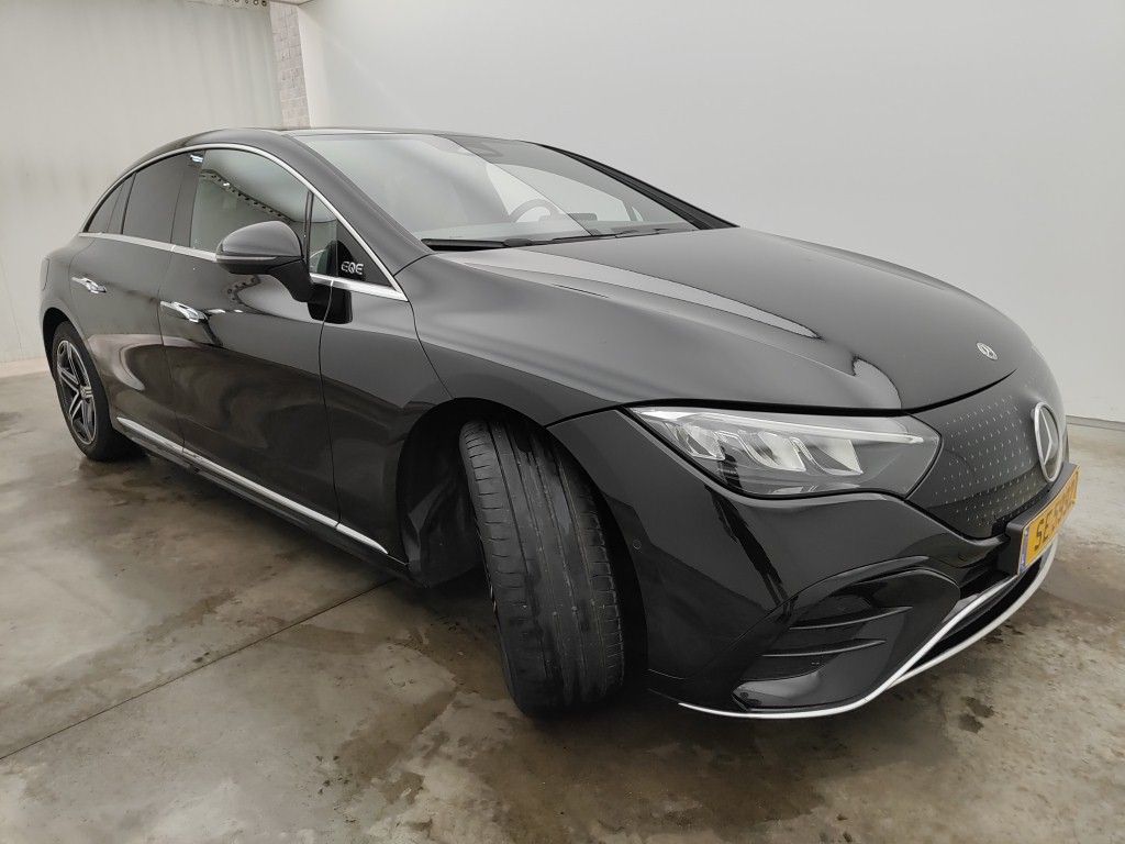 Mercedes-Benz EQE