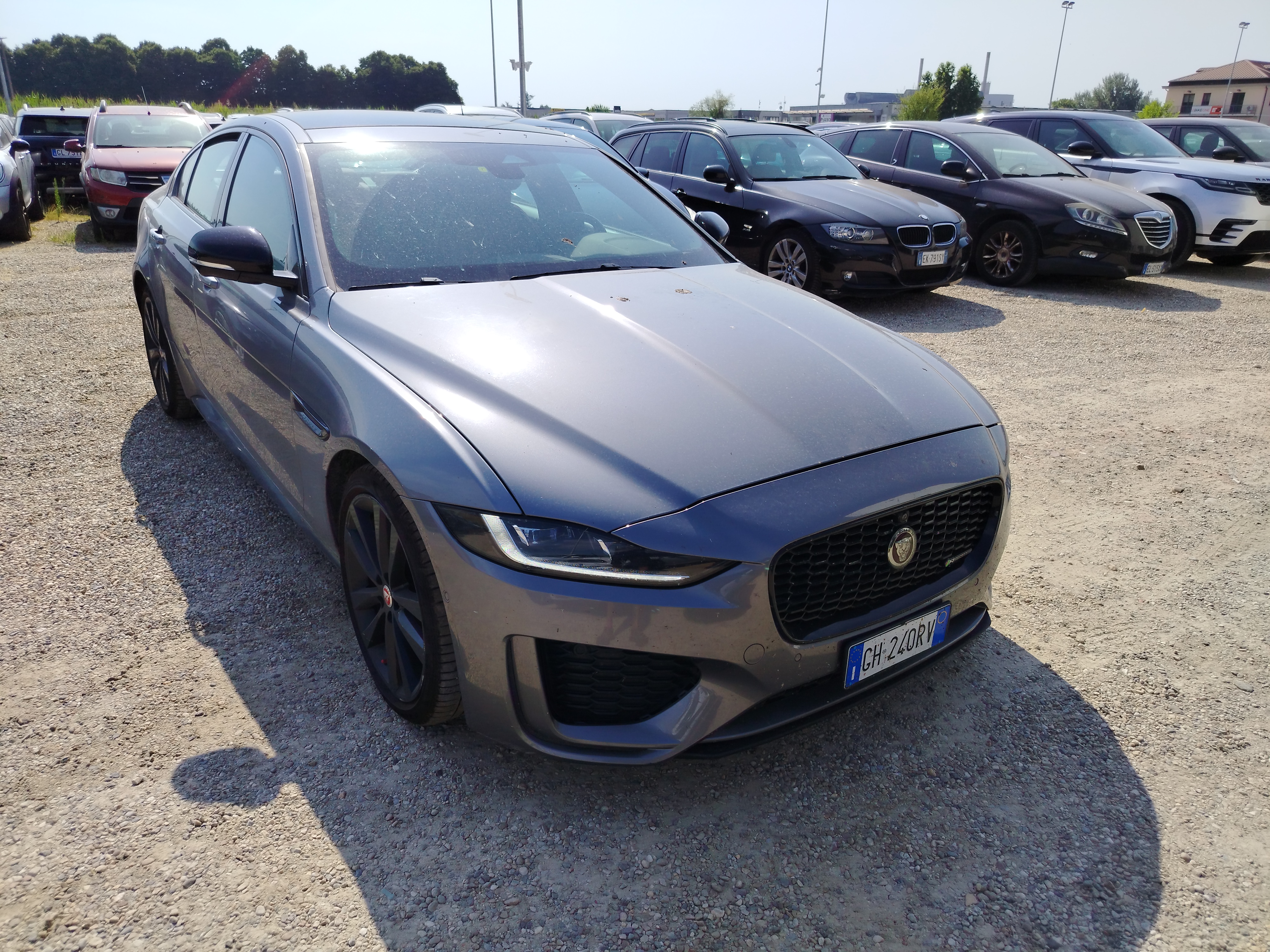 Jaguar XE