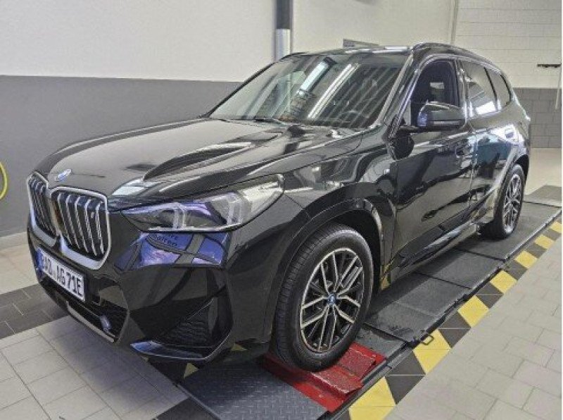 BMW iX1 2022