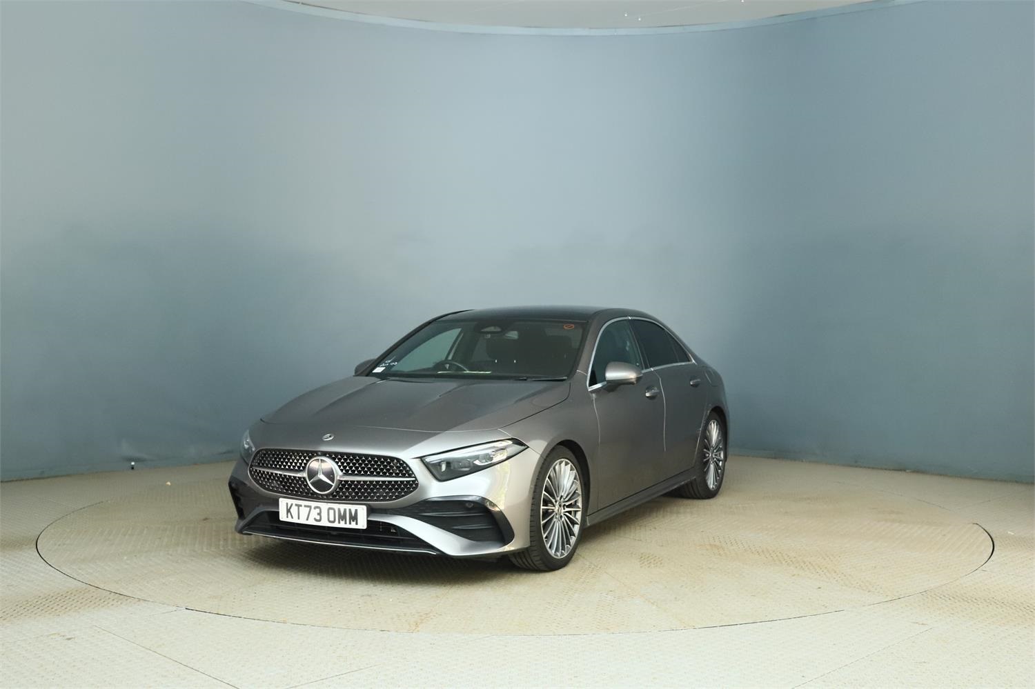 Mercedes-Benz A 200 AMG Line
