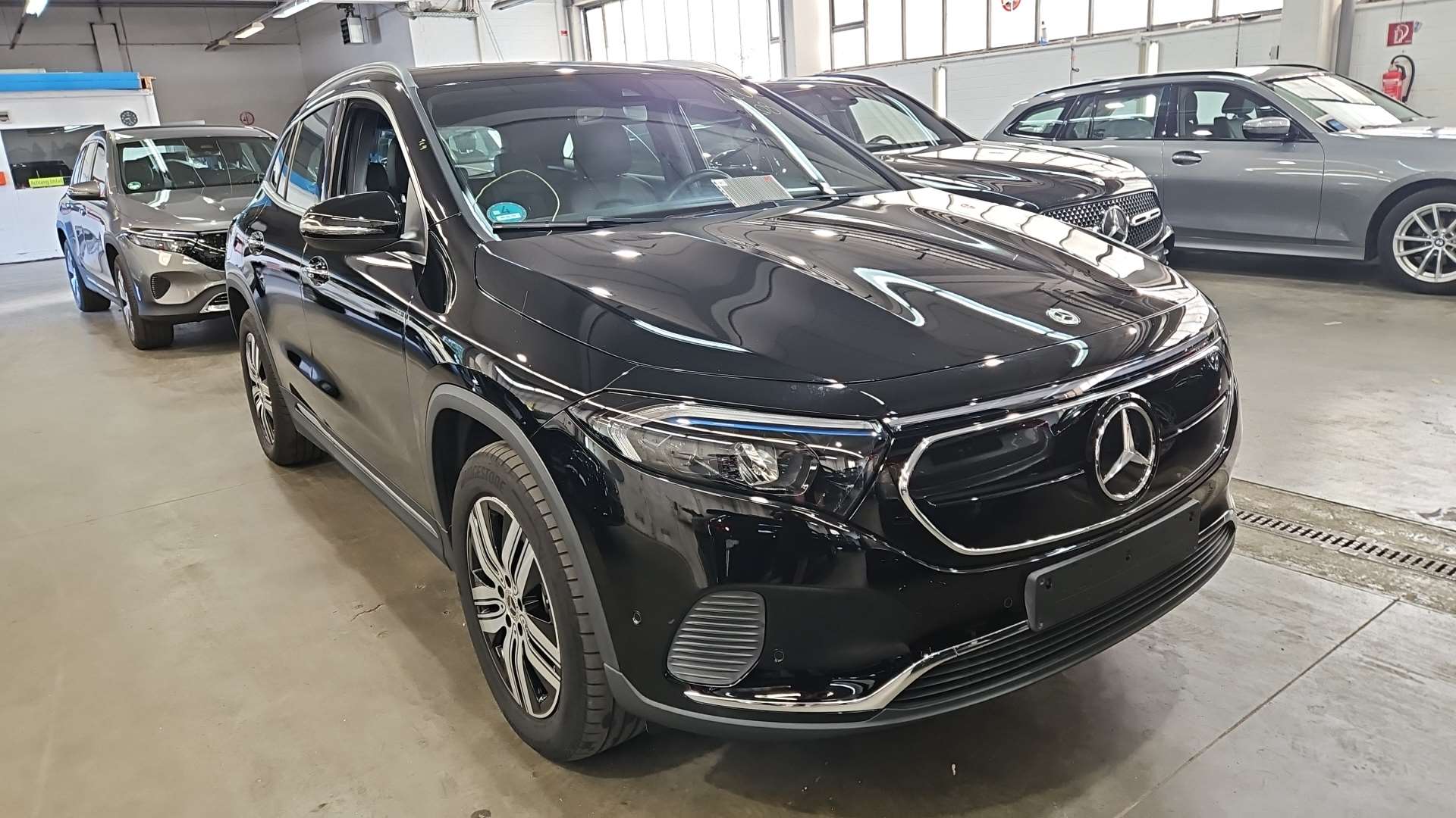 Mercedes-Benz EQA 2021