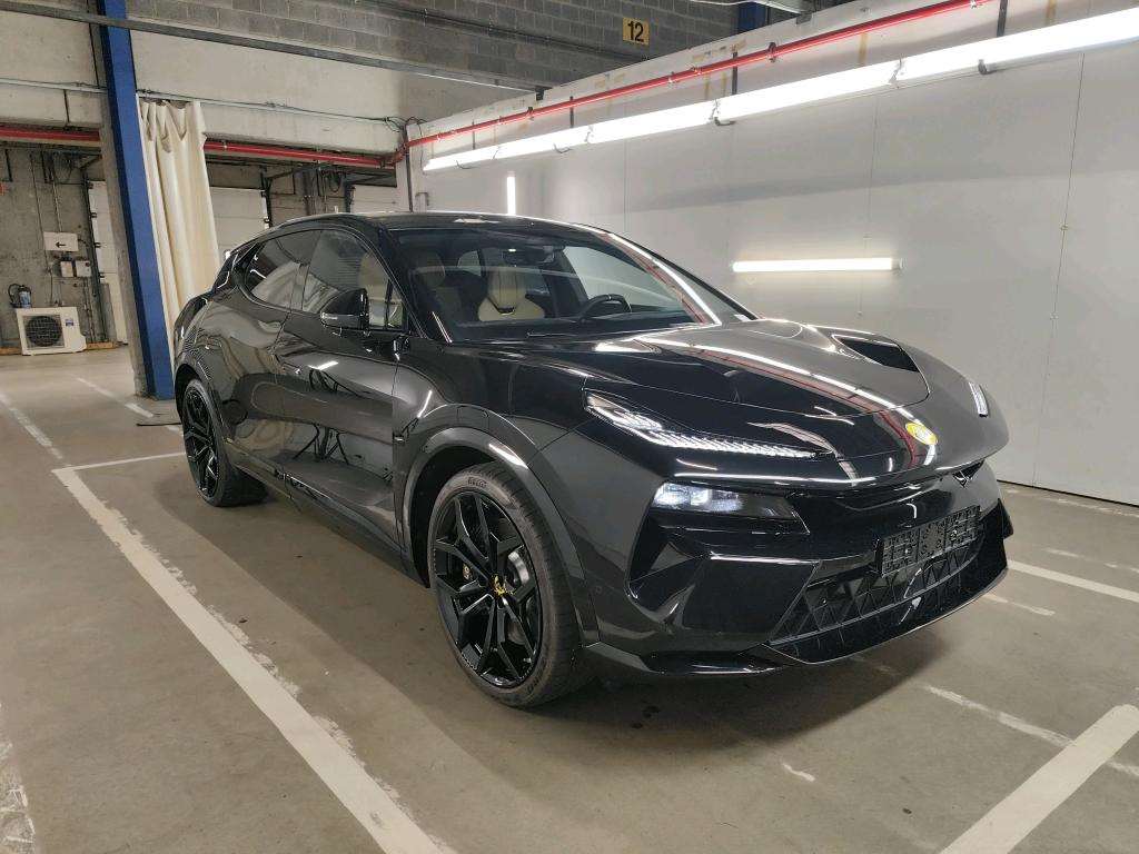 Lotus Eletre 112 kWh