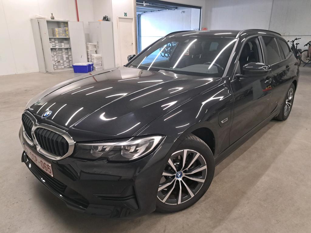 BMW 3 Series Touring 320e Business 2019
