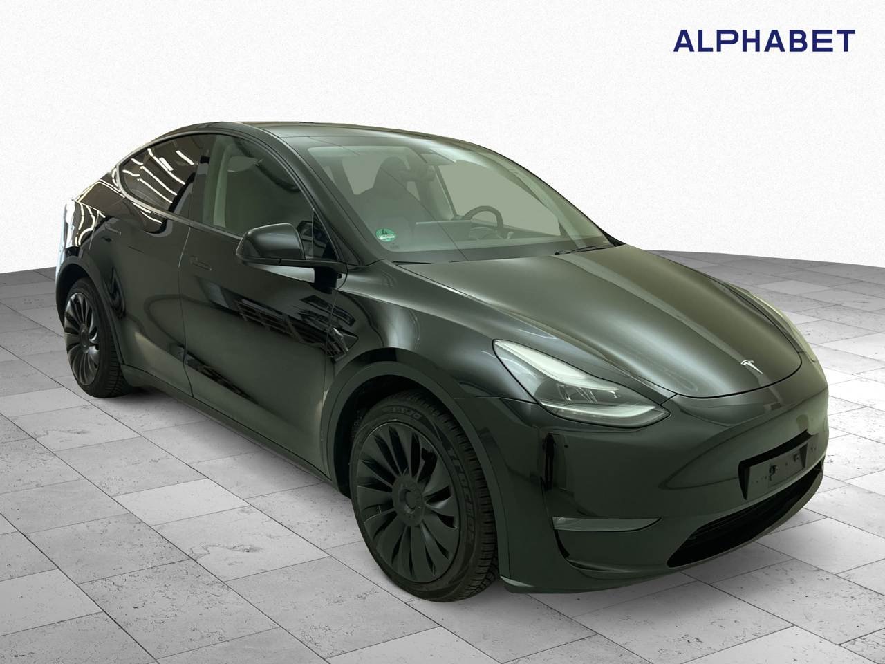 Tesla Model Y Long Range