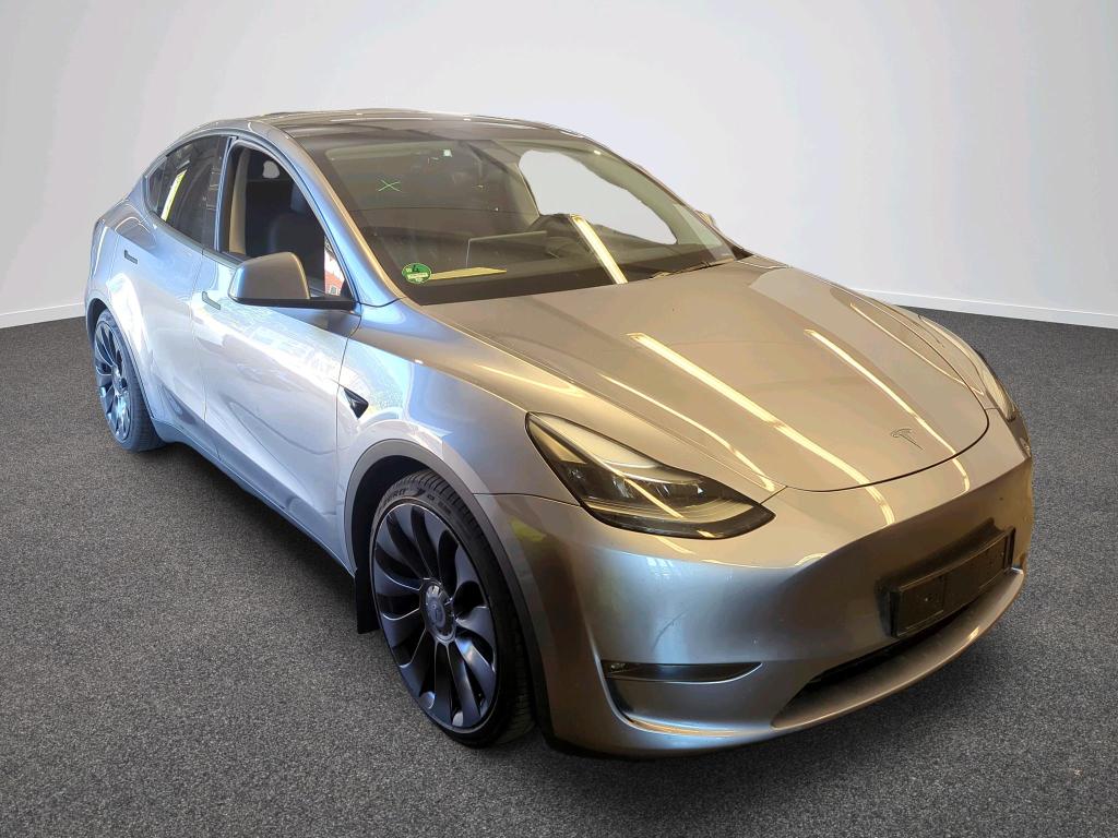 Tesla Model Y Performance 2022