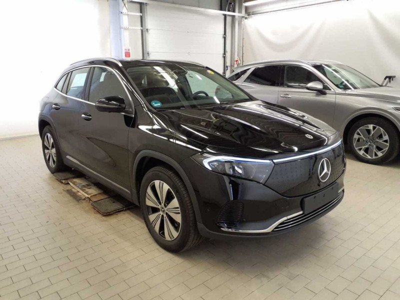 Mercedes-Benz EQA 2021