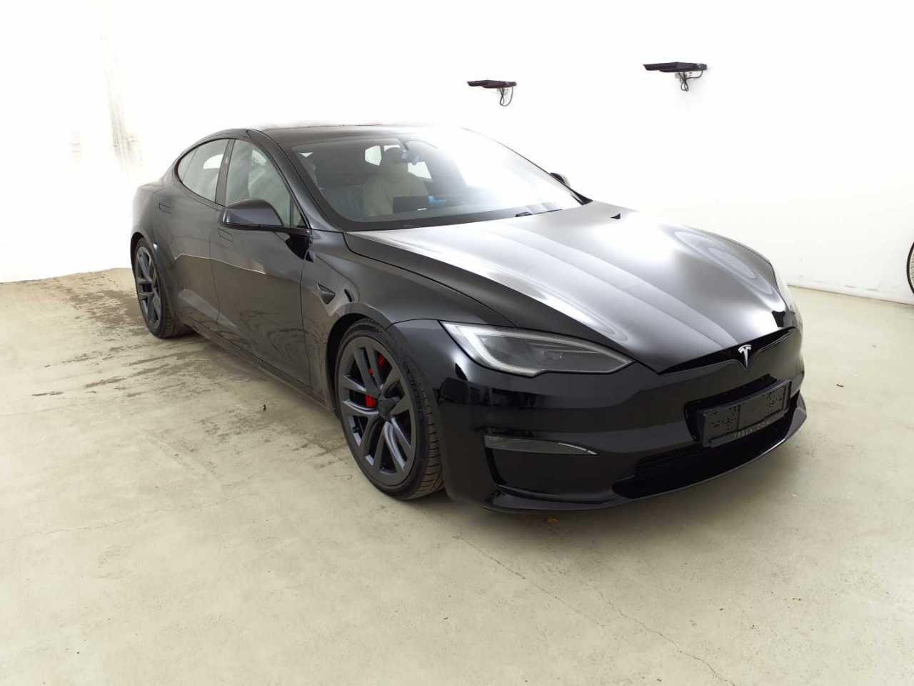 Tesla Model S Plaid