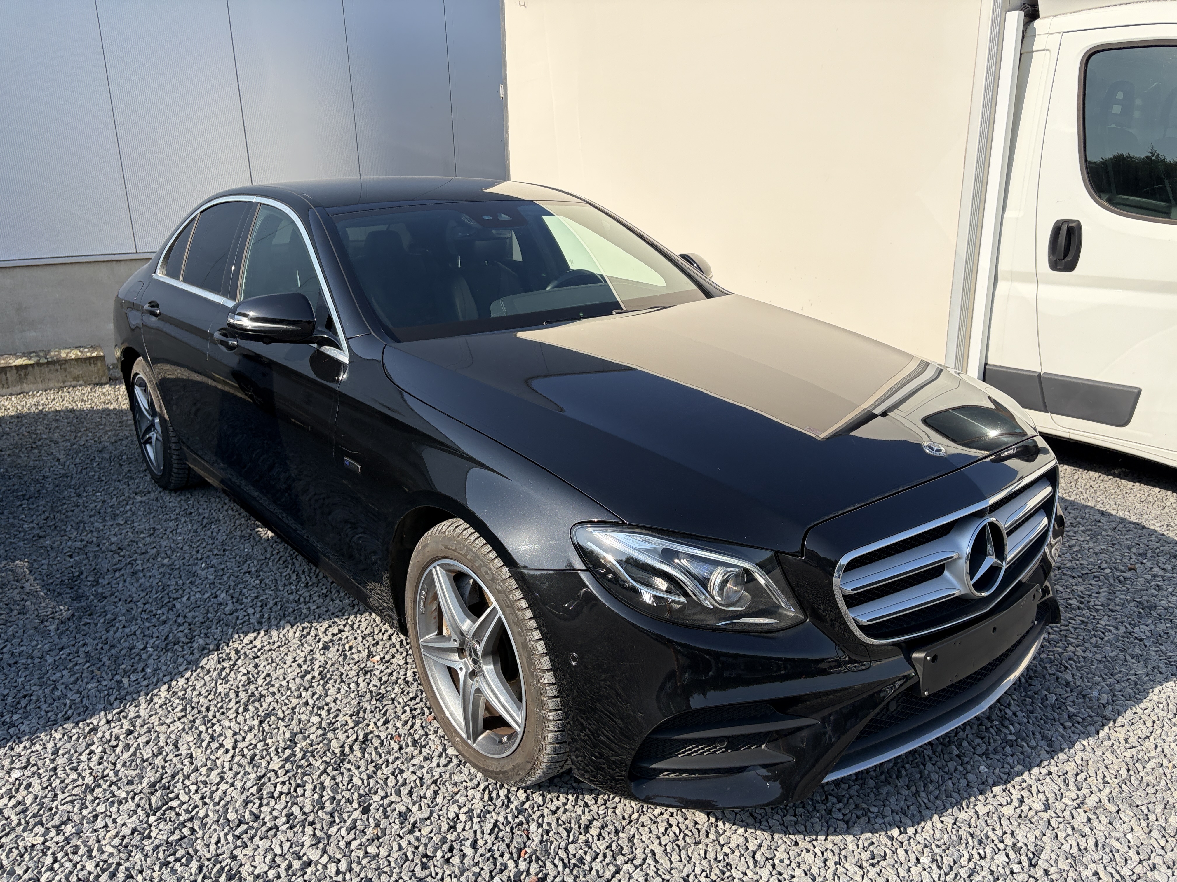 Mercedes-Benz E
