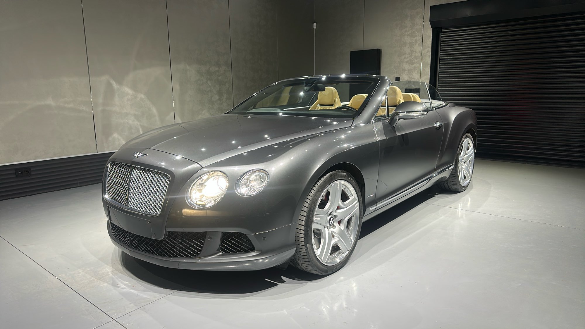 Bentley Continental GTC 6.0i Mulliner