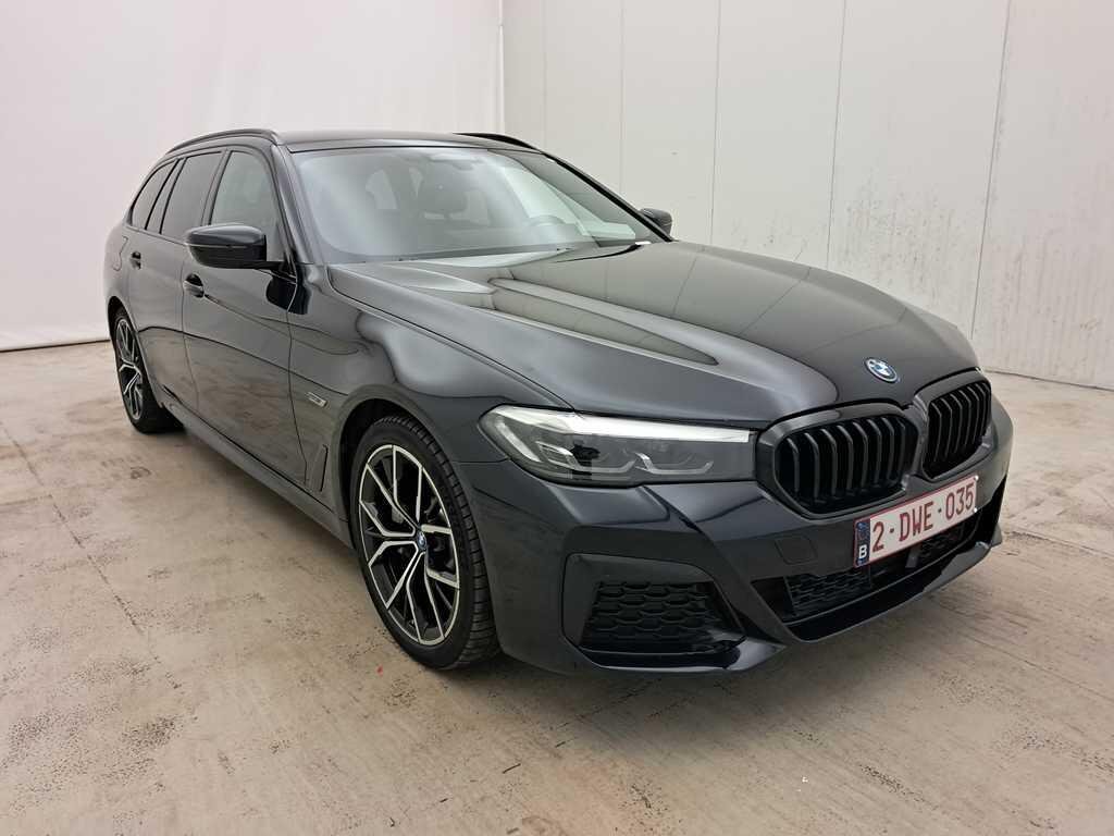 BMW 5 Series Touring 2020