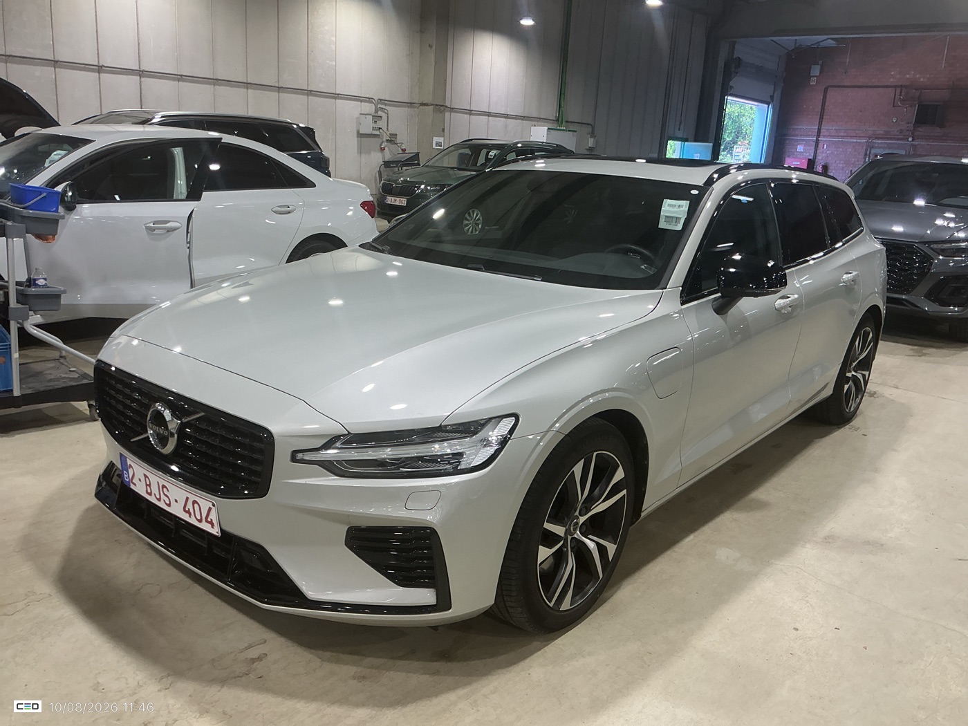 Volvo V60 T6 R-Design 2018