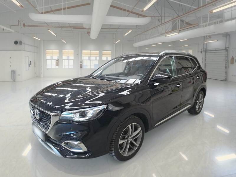 MG HS 2023
