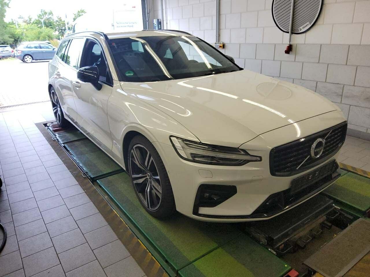 Volvo V60 2018