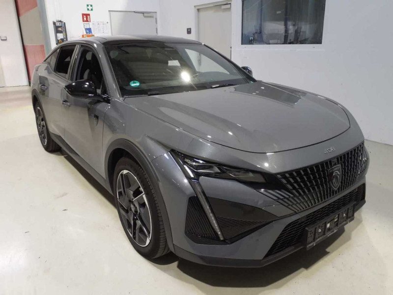 Peugeot 408 2022