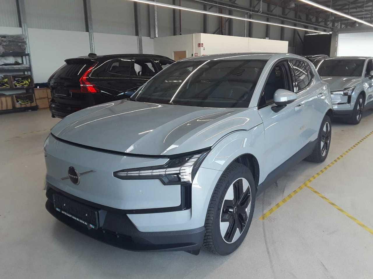 Volvo EX30 Extended Range 2023