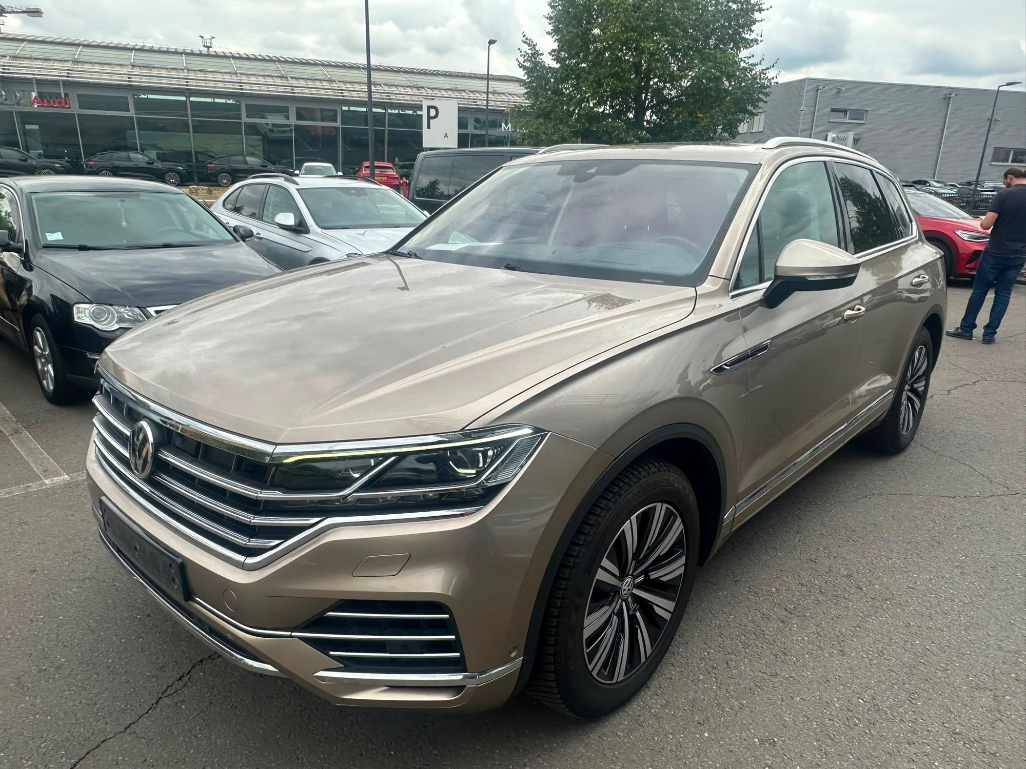 Volkswagen Touareg