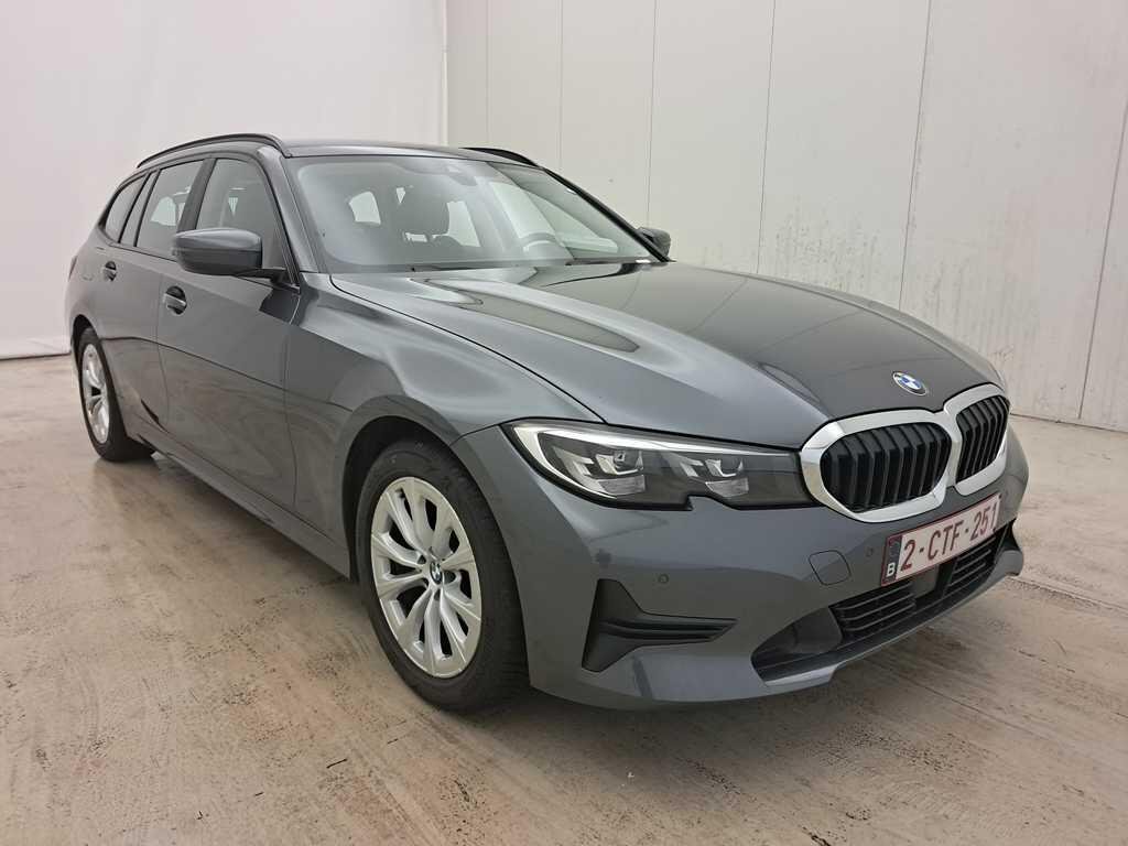 BMW 3 Series Touring 318i 2019