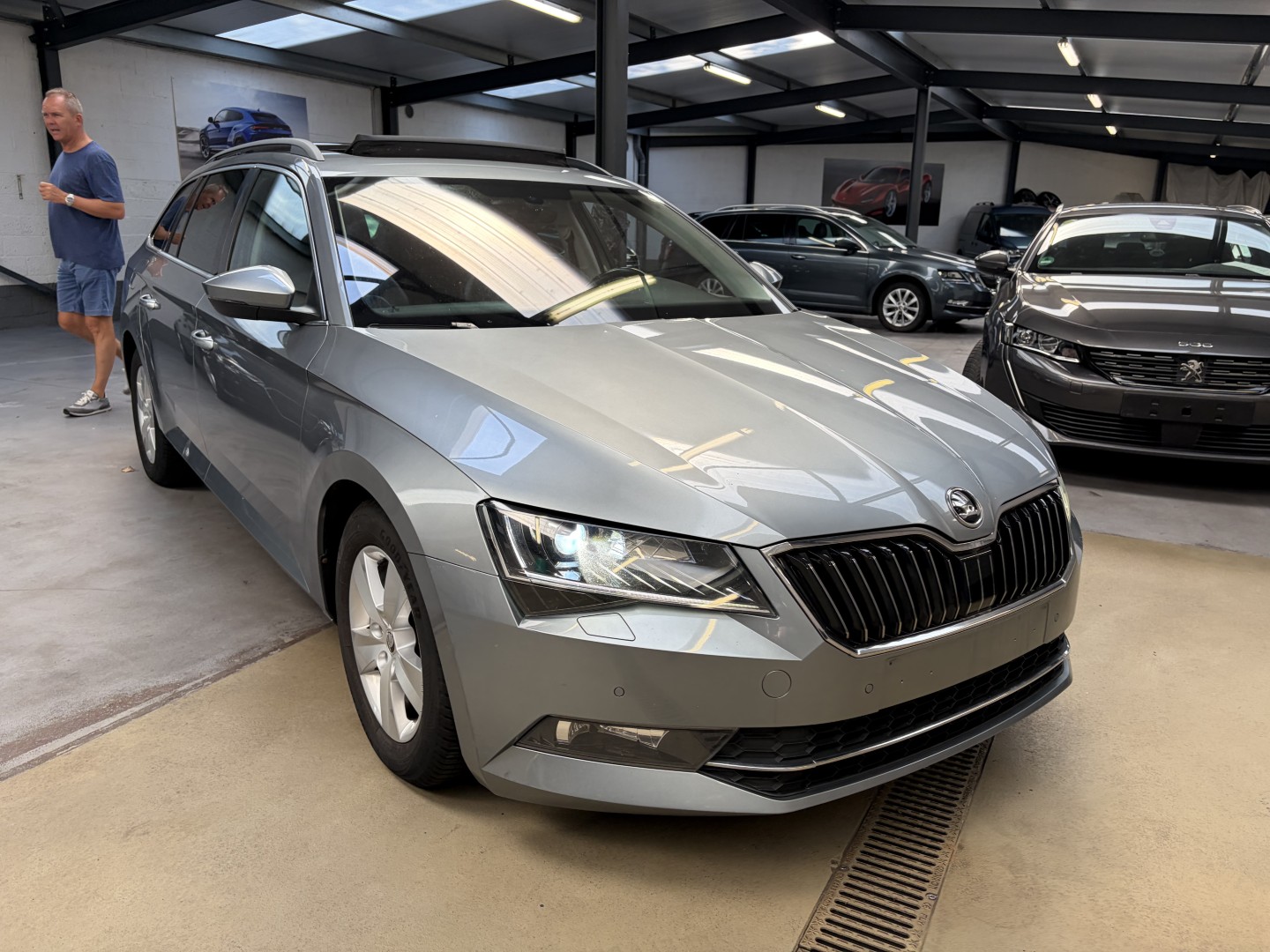 Skoda Superb Combi