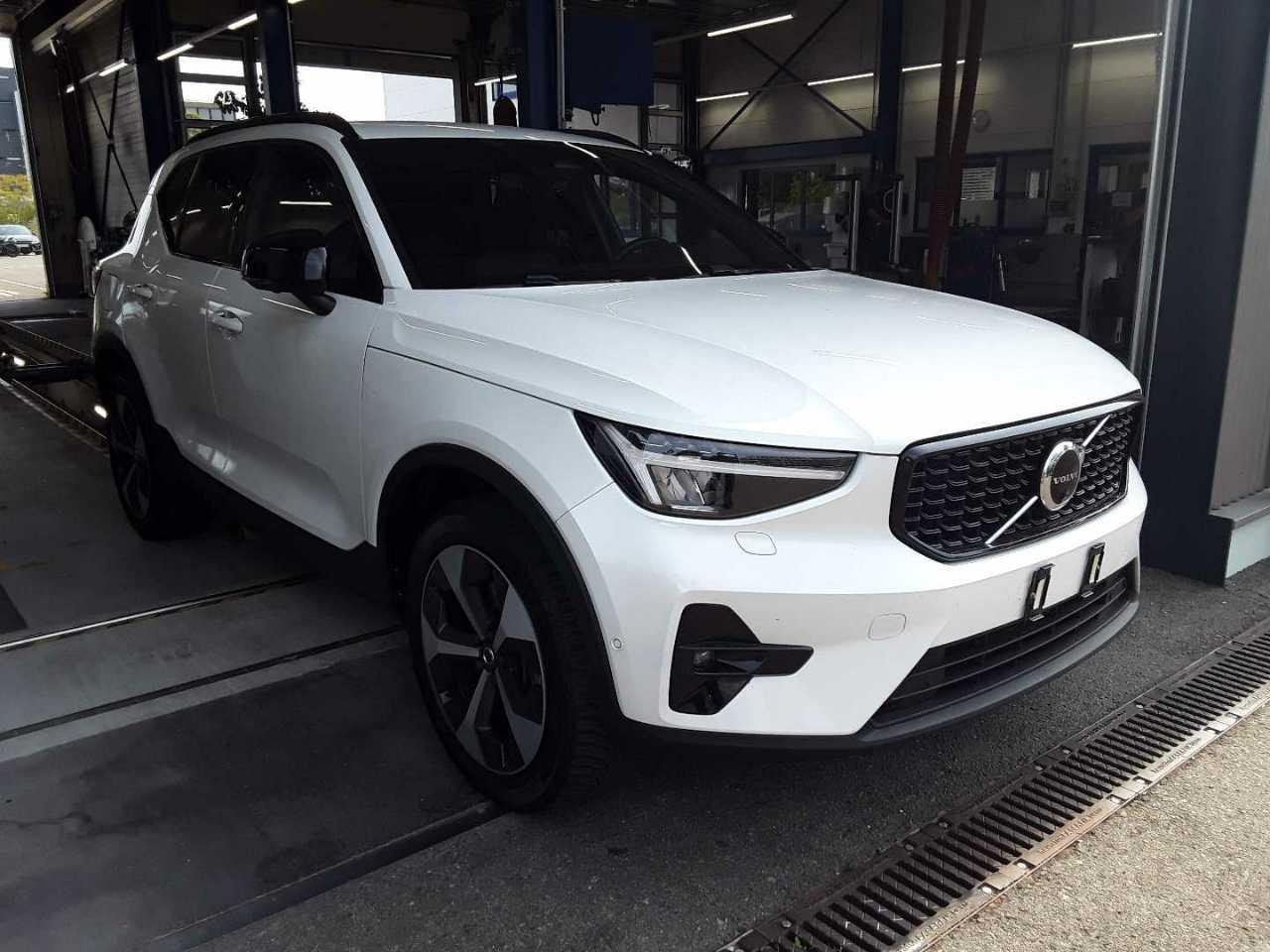 Volvo XC40 B4 Plus Dark 2022