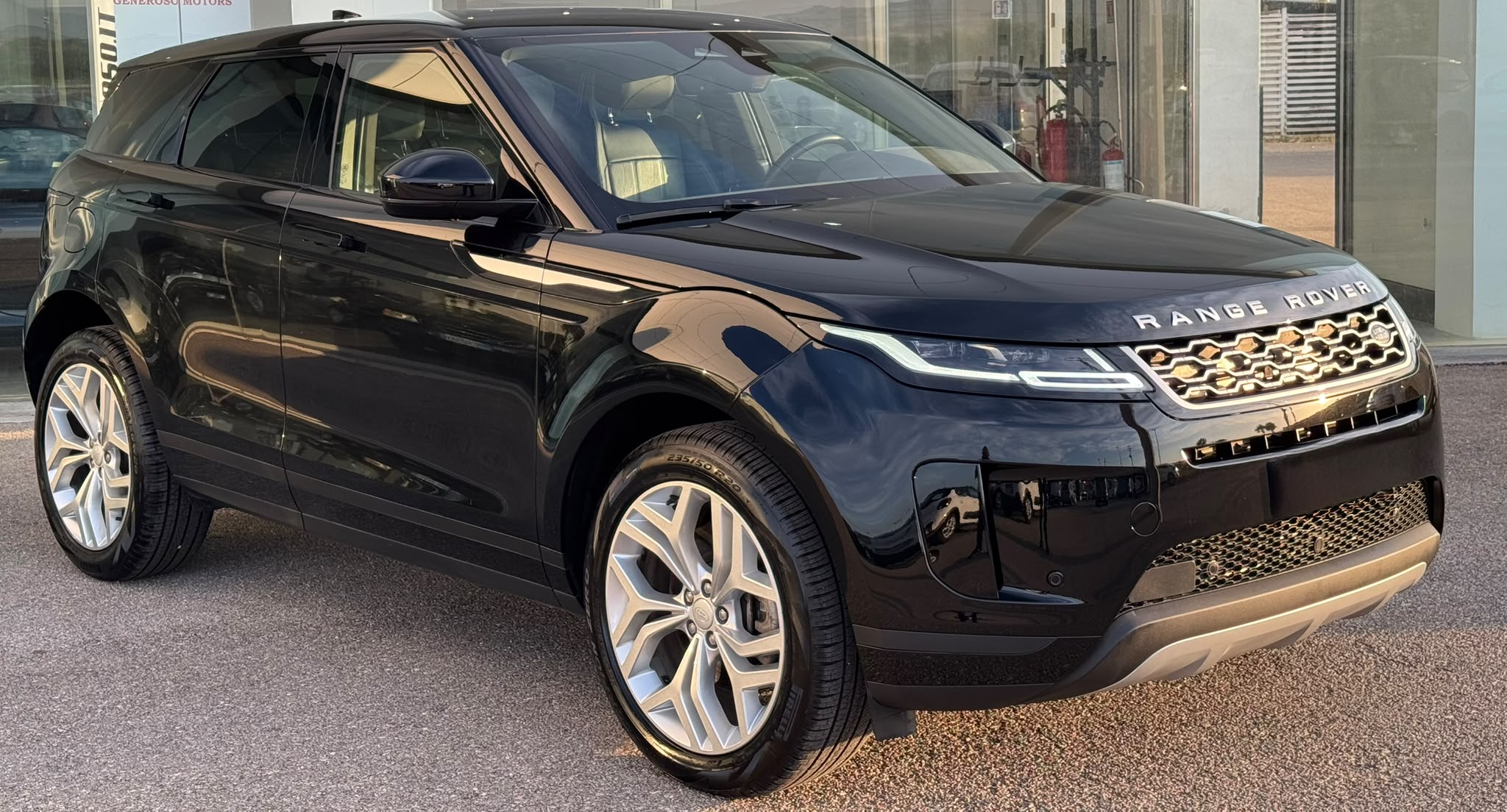 Land Rover Range Rover Evoque 2.0d SE
