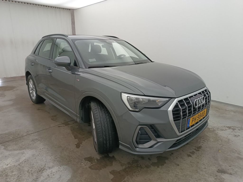 Audi Q3 40 S Line 2019