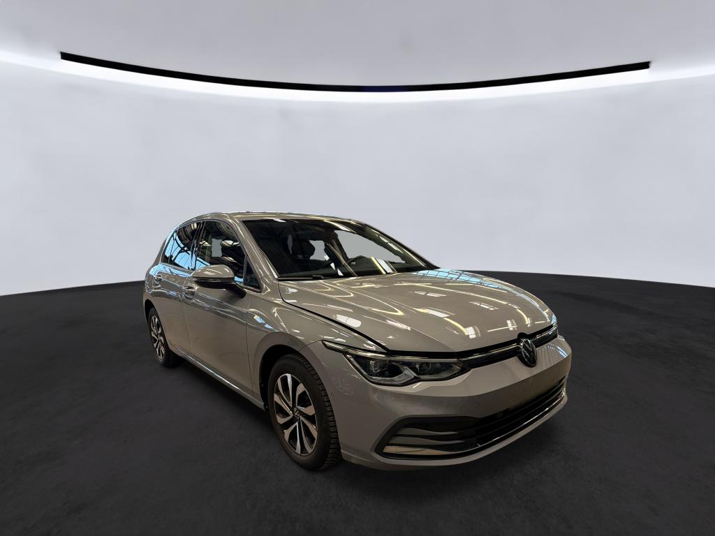 Volkswagen Golf 1.5 TSI Active