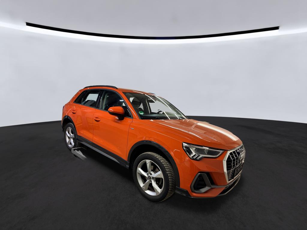 Audi Q3 35 TFSI S Line