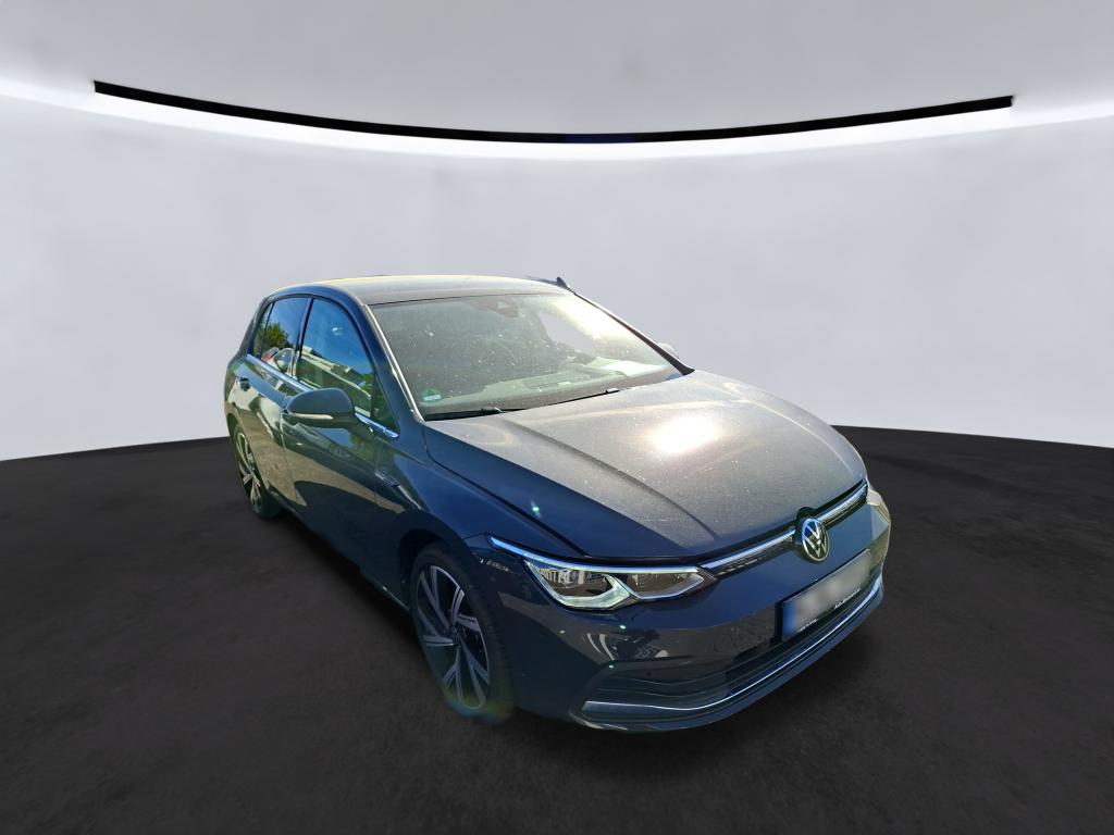 Volkswagen Golf 1.5 eTSI Style