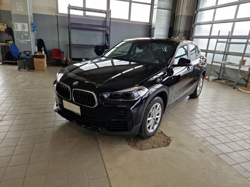 BMW X2
