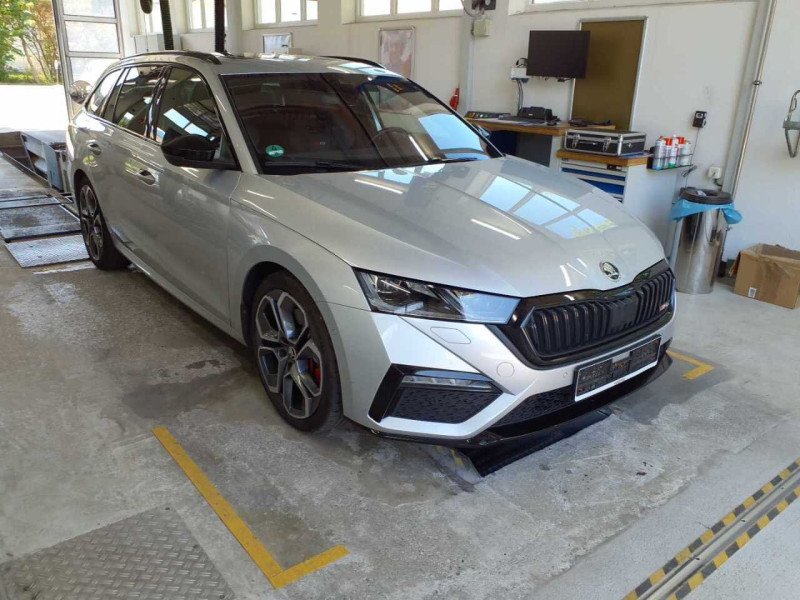 Skoda Octavia Combi RS 2020