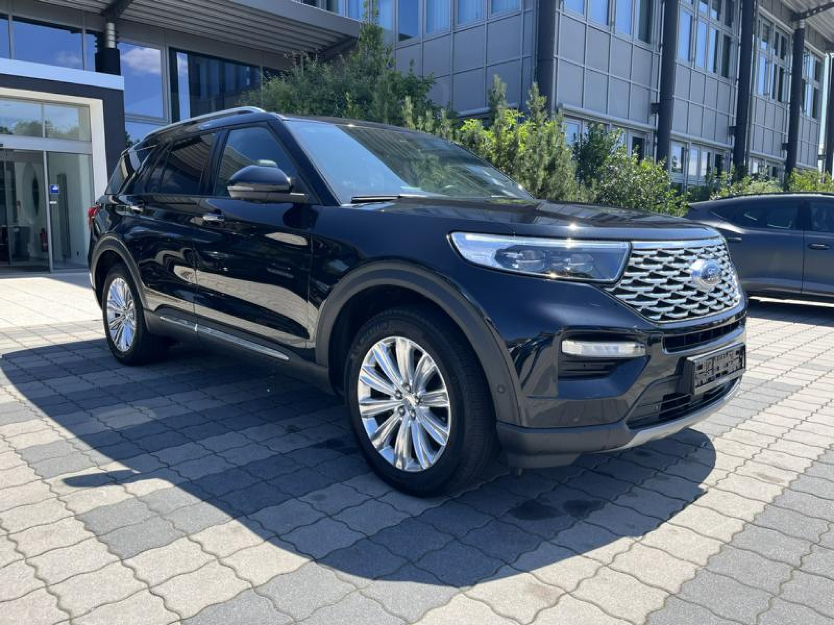 Ford Explorer Platinum