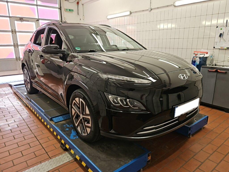 Hyundai e-Kona 2021