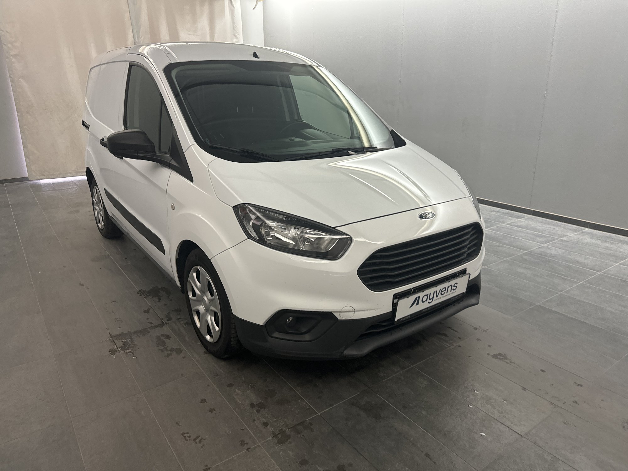 Ford Transit Courier